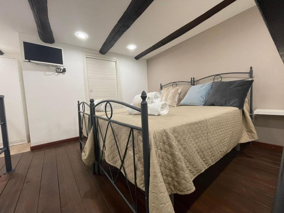 Casa Sofi Apartment Неаполь Экстерьер фото